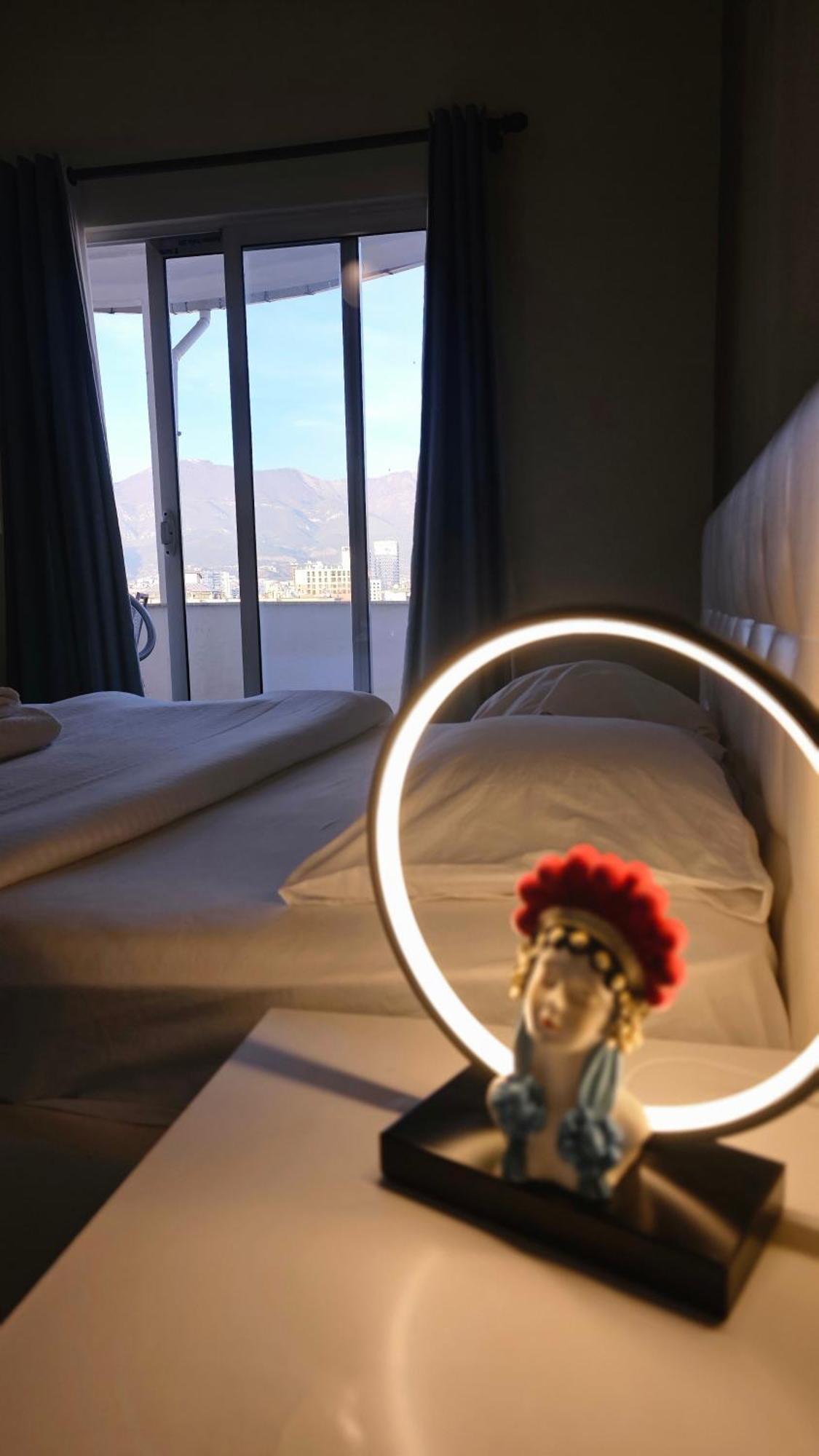 Aura Apartamento Tirana